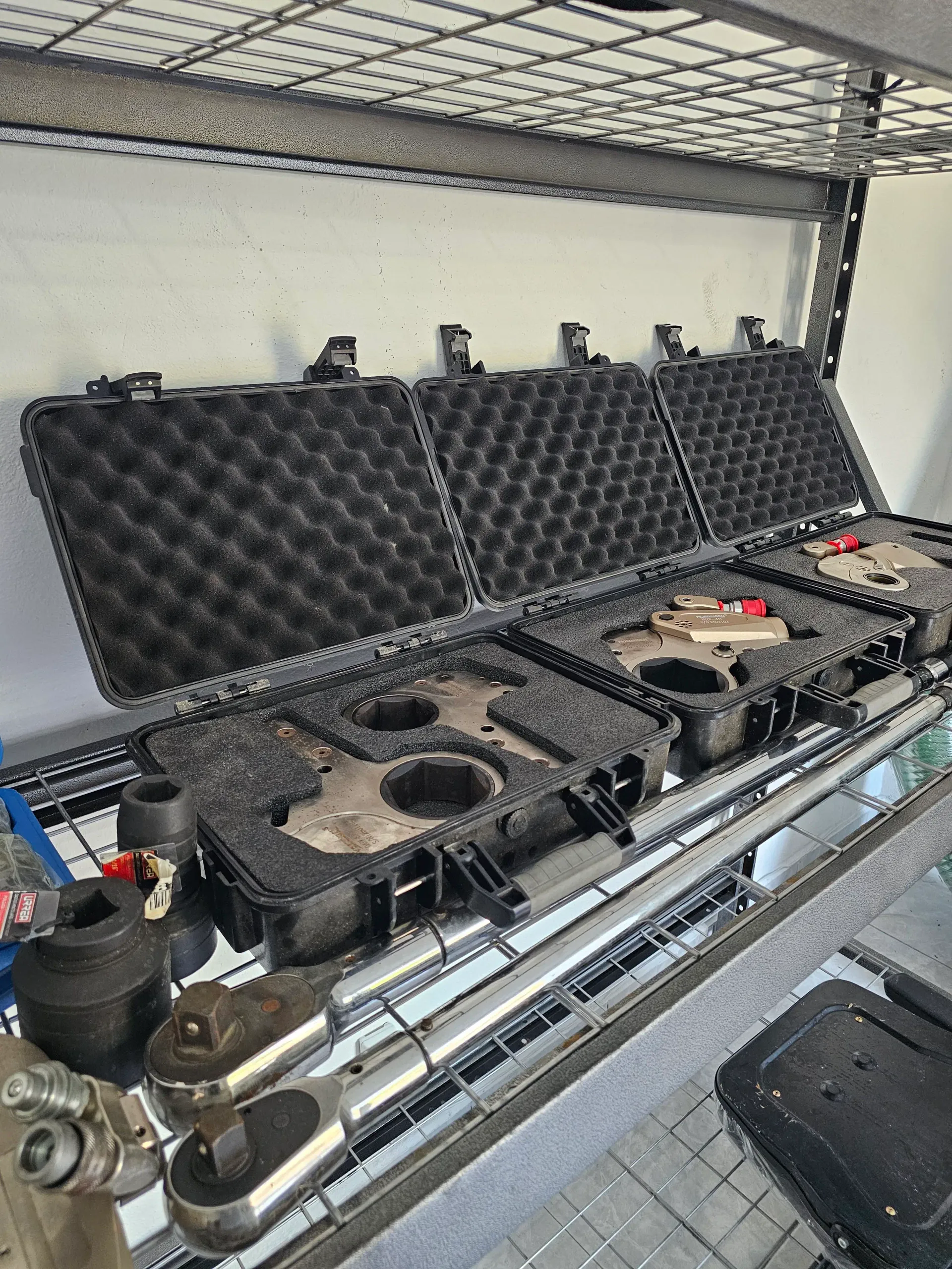 Equipo de torque hidráulico en estuche